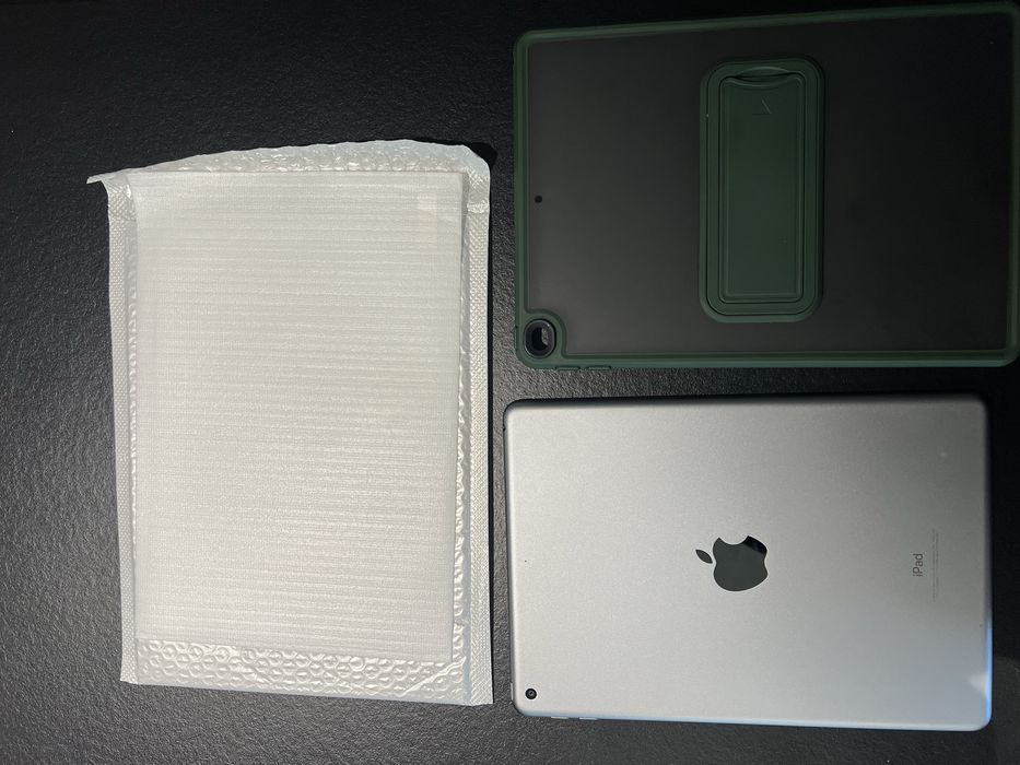 iPad Gen 6 MR7F2LL/A