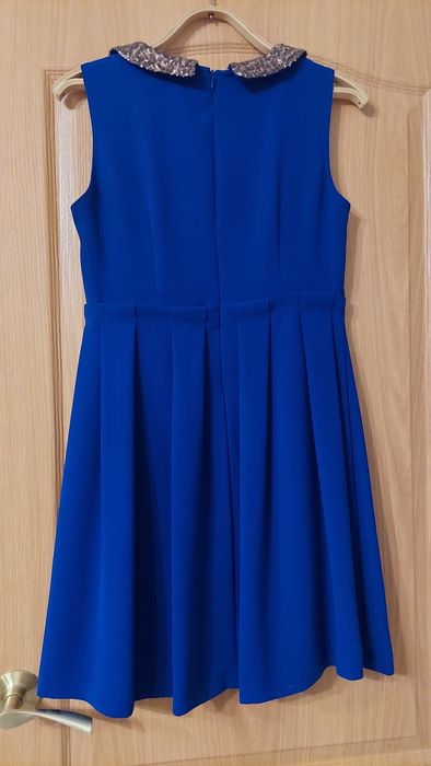 Продаю платье праздничное, размер 44-46