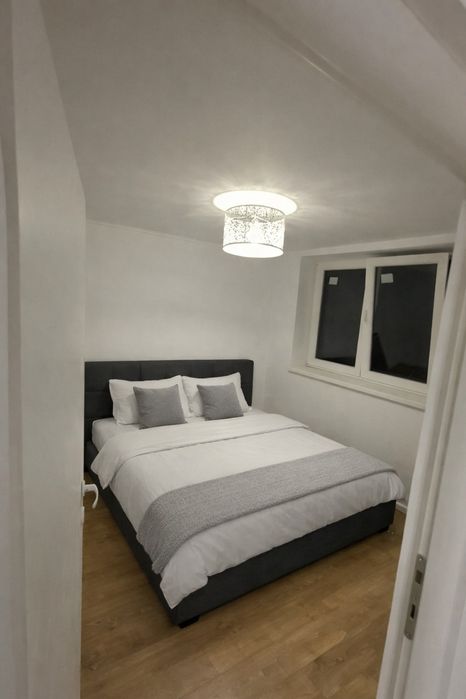 Apartament 2 camere de vanzare
