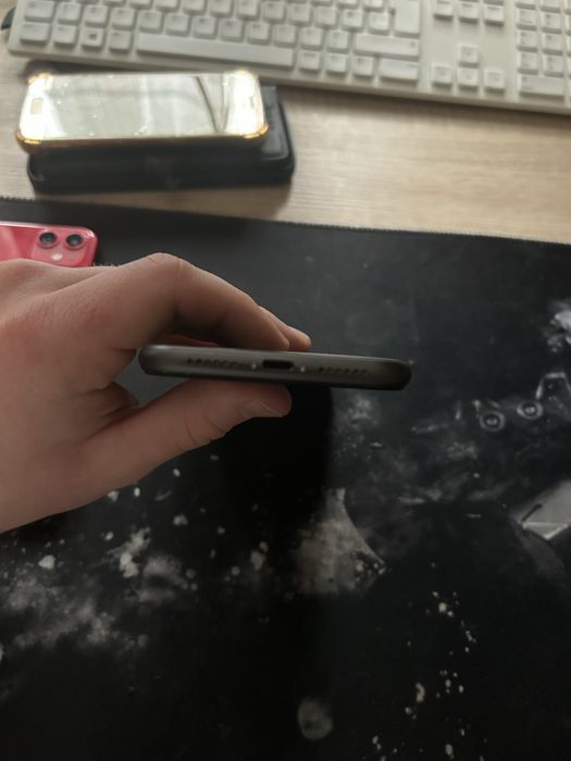 Iphone 11 - 64GB - Negru