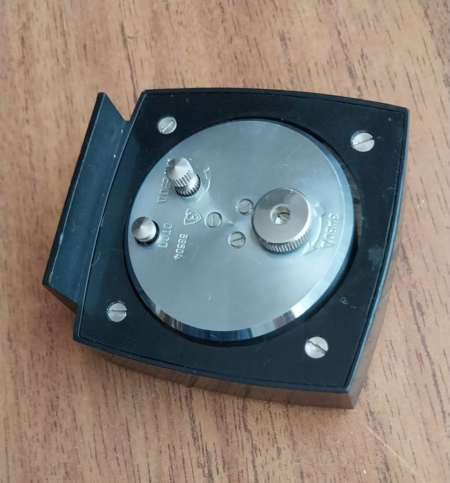 Продам будильник марки Заря