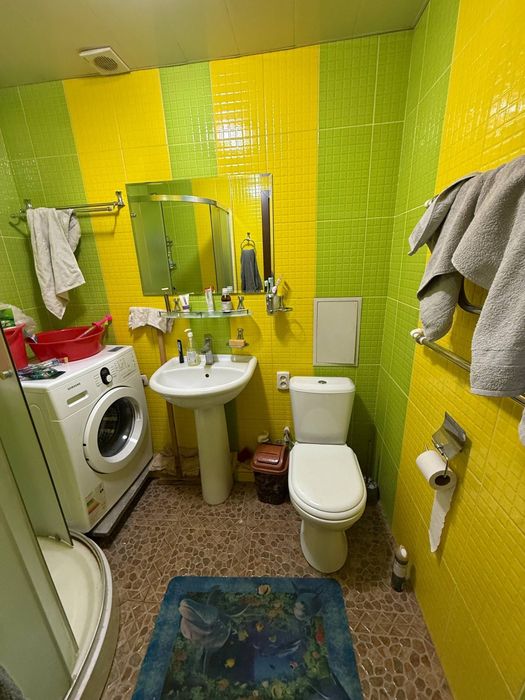 Чиланзар 4 квартал Парк Гафур Гулям Метро Мирзо Улугбек 2/2/4