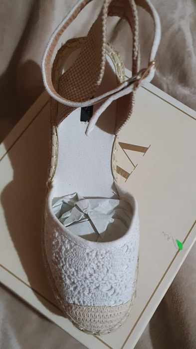 Espadrile noi albe marime 38