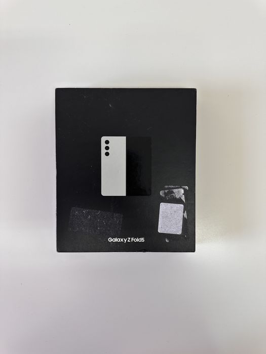 Samsung Galaxy Z Fold5 Folosit Stare Foarte Buna