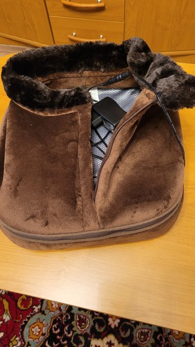 Aparat de masaj Wellneo