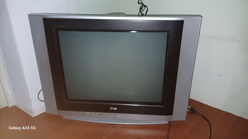 LG telivizori eski modeli zor ishlaydi