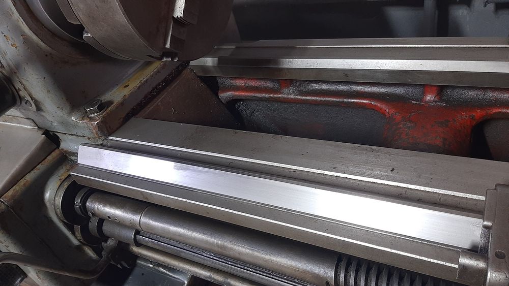 Токарный станок 1 к 62