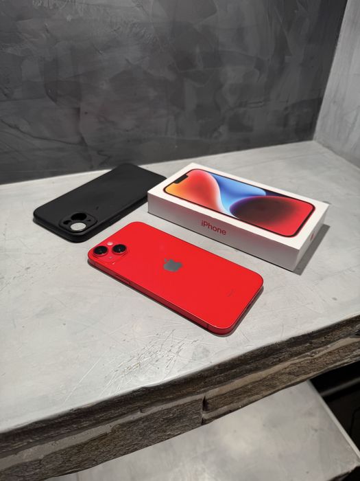 КАТО ЧИСТО НОВ Iphone 14 Plus Red + подарък