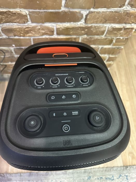 JBL Party box 320