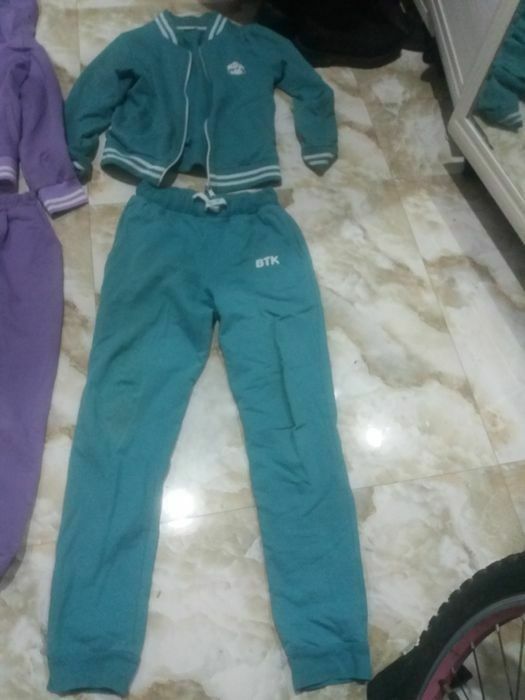 спортивные трико кофта 34 размер  110-116 до 10 лет