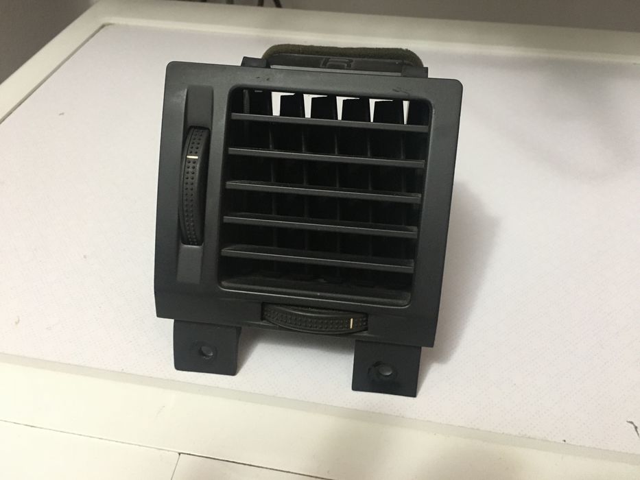 Grila Gura Ventilație Aerisire Dreapta Opel Vectra C 9177170