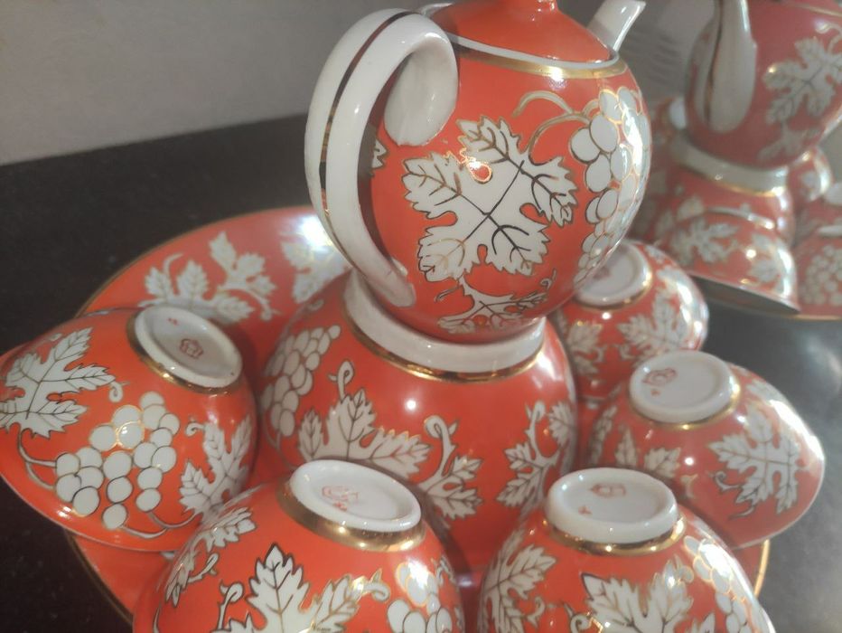 Сервиз Виноград Фарфорвый  Новый Советских времен 2 комплект