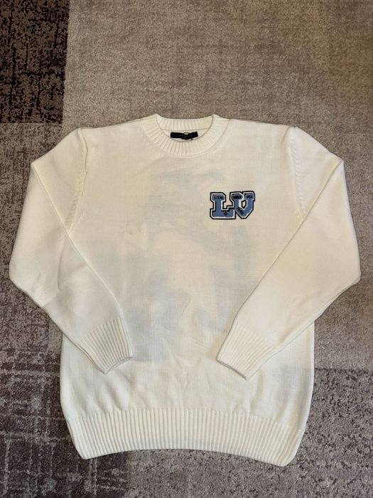 Мъжки маркови блузи и пуловери