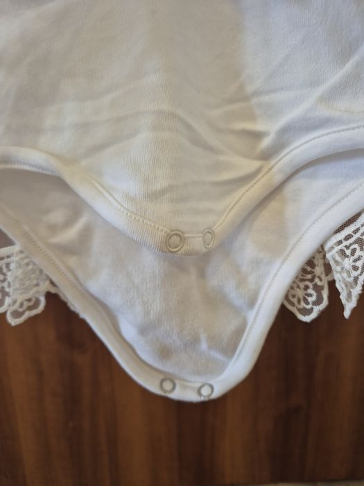 Бебешка рокля 9-12м.