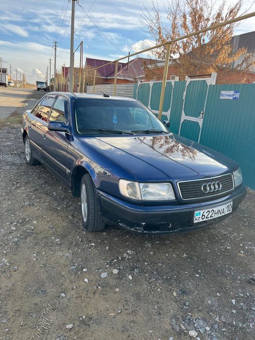 Продам Ауди 100 С4