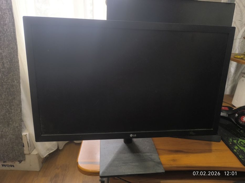 Монитор флетрон lg