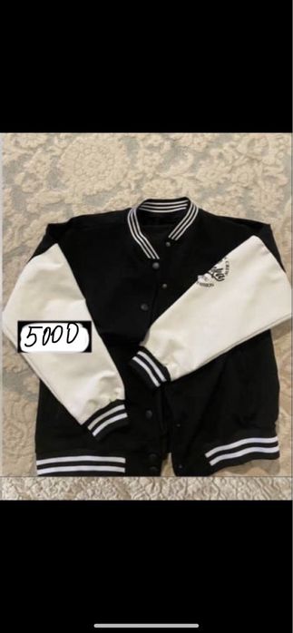 Продам женскую одежду