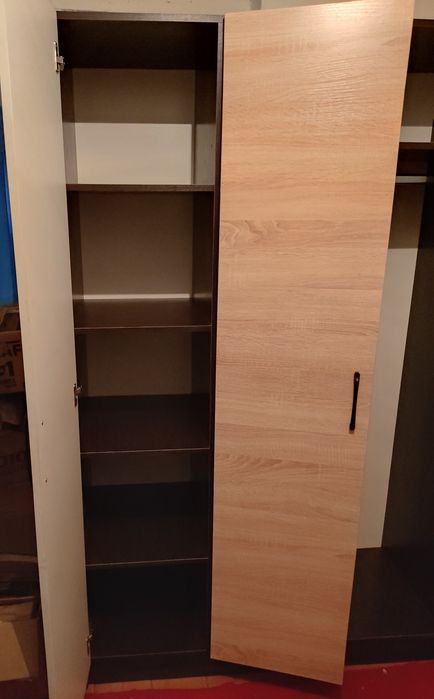 Вещевой шкаф новый