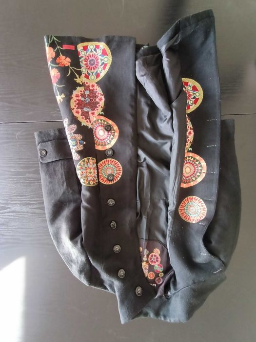Palton Desigual stare foarte buna