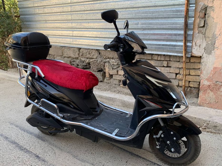 Электроскутер.1000.