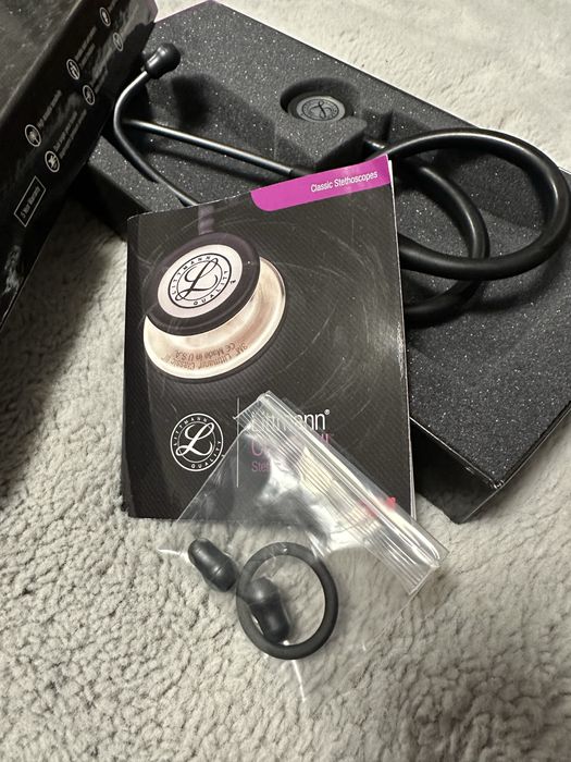 Stetoscop Littmann III Classic Full Black NOU