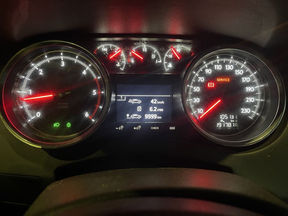 Peujeout 508 an 2013 1.5 disel