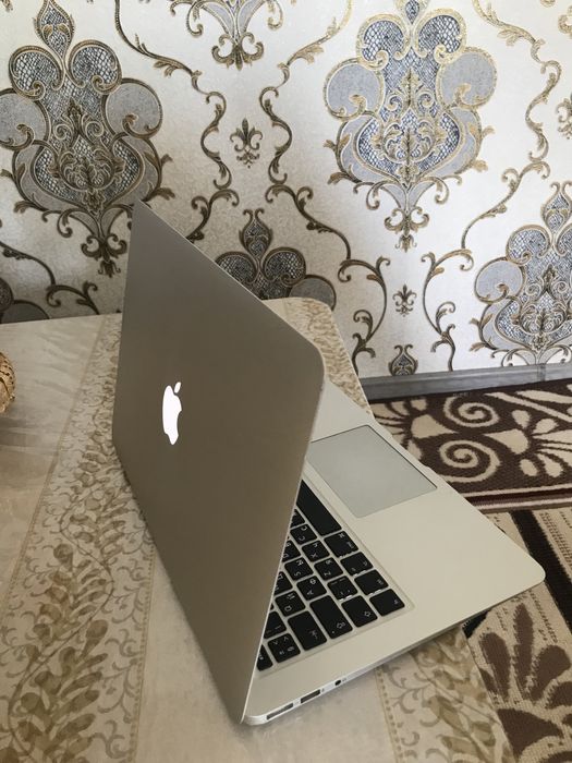 MacBook air 2013 Mid 13 inch