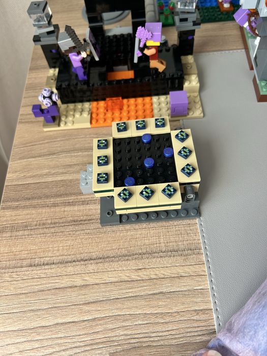 Продам Lego майнкрафт