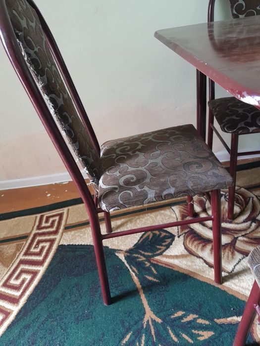 1 стол 6 стульев