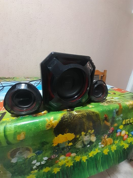 Sistem Philips subwoofer cu 2 sateliți