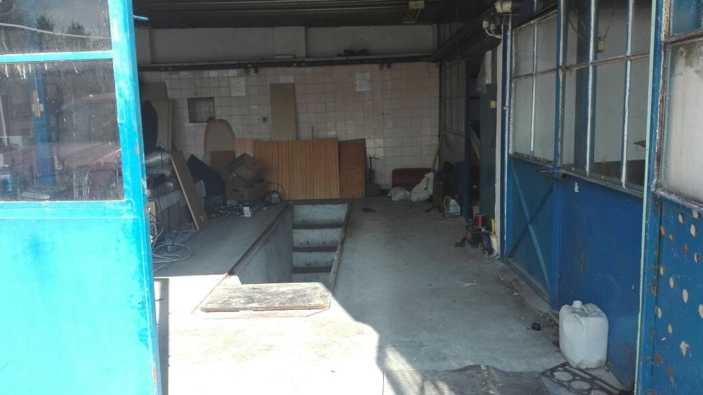 Продава се Промишлена сграда в Велико Търново, Бузлуджа - 250 кв.м за 633 €/кв.м - Снимка #1