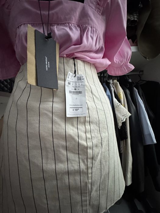 Fusta zara -noua, cu eticheta