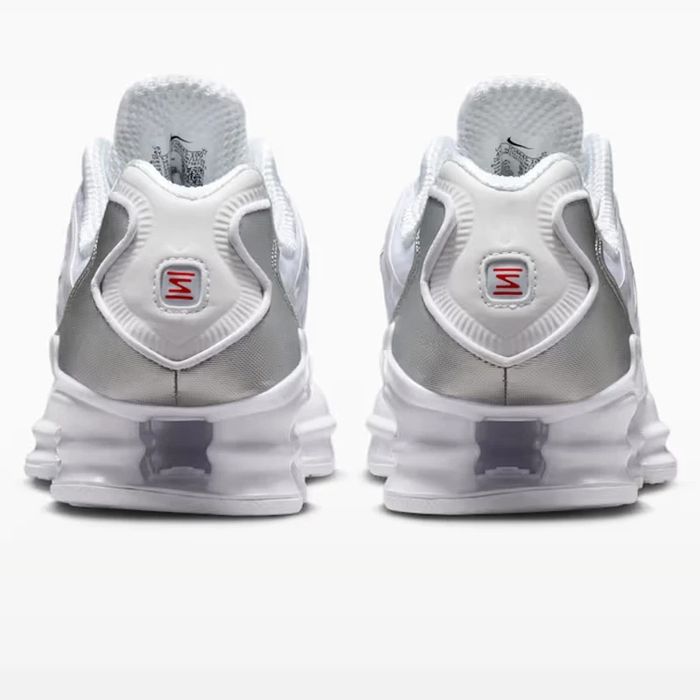 Nike Shox TL- бели, 39 номер