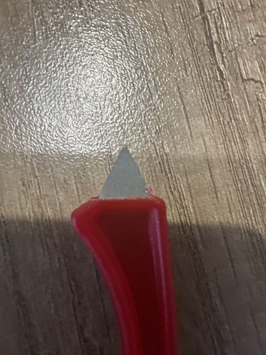 Мини ръчно изработено точило от нож на струг