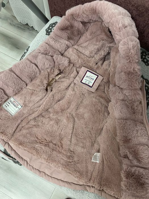 Geacă fetițe pentru iarna