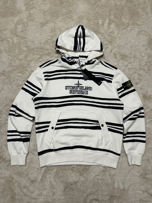 Stone island x supreme hoodie суичър