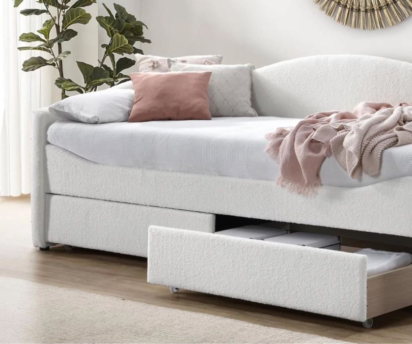 Тапицирано легло Caydence