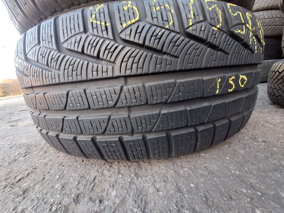 2 anvelope iarna 235/50r19 Pirelli Montaj Gratuit