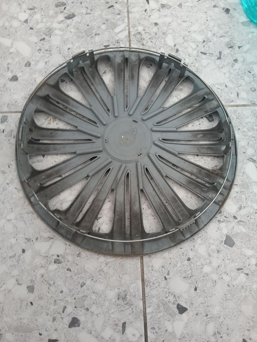 Capac Roată R14 de Opel in stare bună.