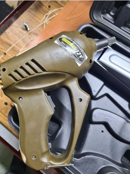 Электродомкрат с гайковёртом