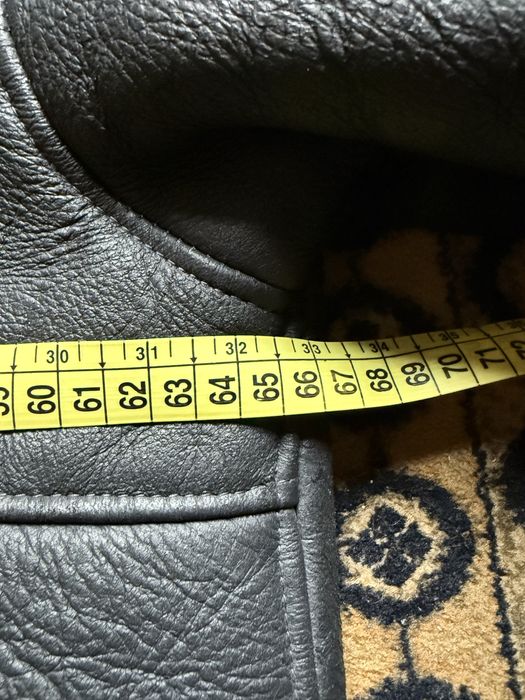 Cojoc/ haina /geaca blana /piele naurala