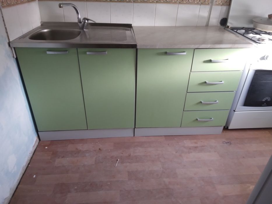 Кухонный  гарнитур