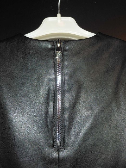 Детска маркова рокля от Карл Лагерфелд