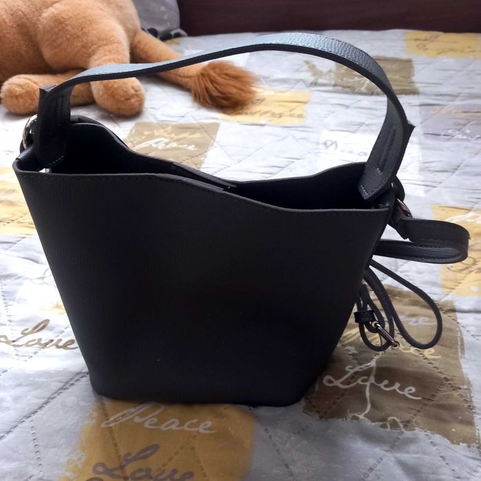 Нова дамска чанта