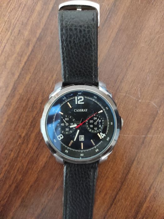 Часы с разных бренд