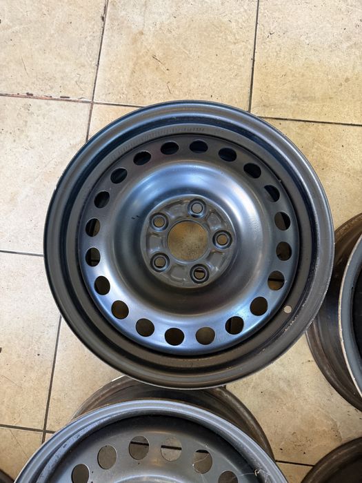 Jante Dacia Duster  5x114,3 r16 - 100 lei buc