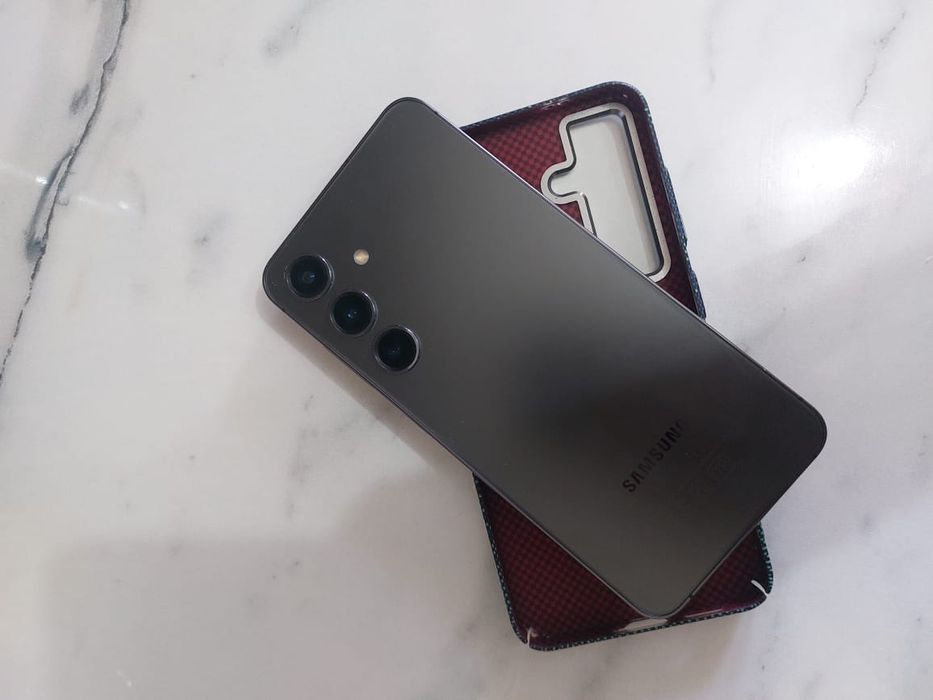 Продам Самсунг С24