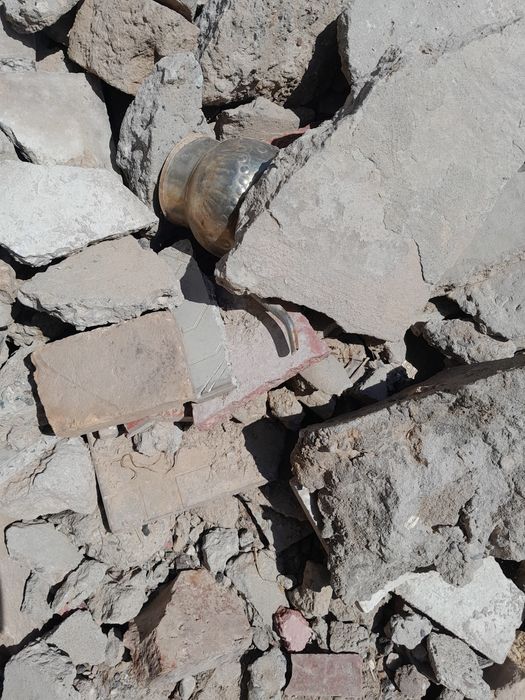 Fundament uchun katta toshlar