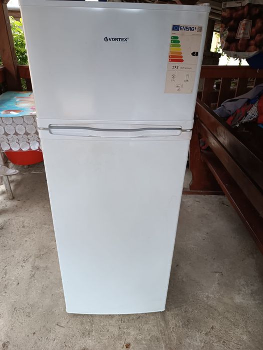 Frigider cu doua usi VORTEX VDD21SWH02H, 206 l, H 143 cm, Clasa E, alb