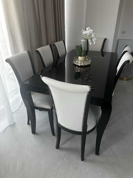 Masa living si scaune 8 persoane lemn masiv neagra